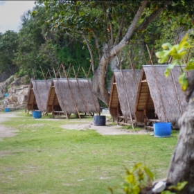 Foto pemandangan di pantai marina